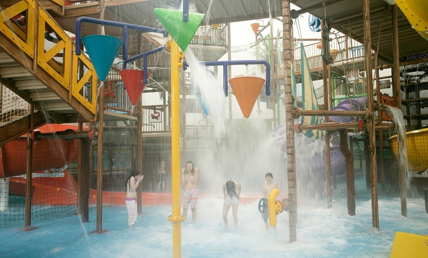 Image 2: Funtasia Waterpark Entry for One