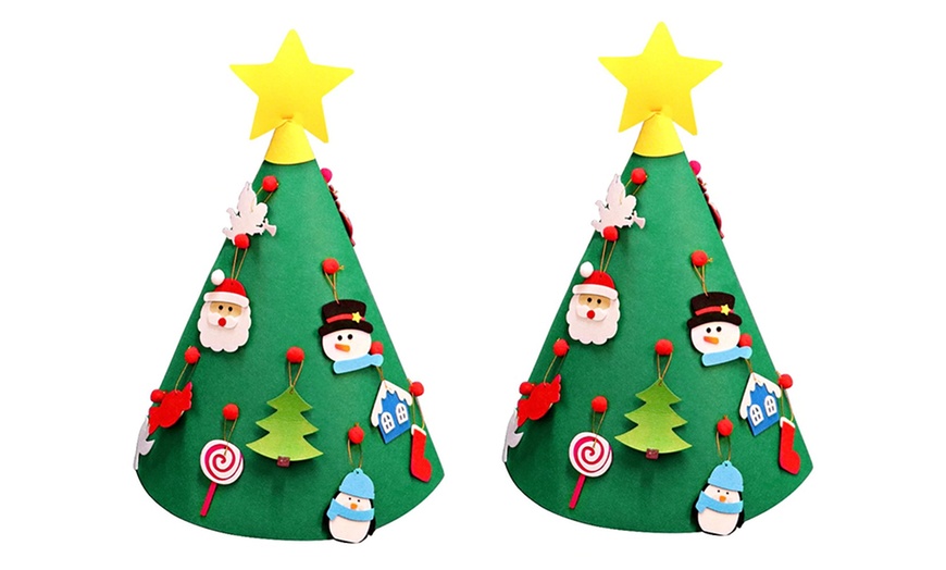 Image 4: DIY Felt Christmas Cone Tree