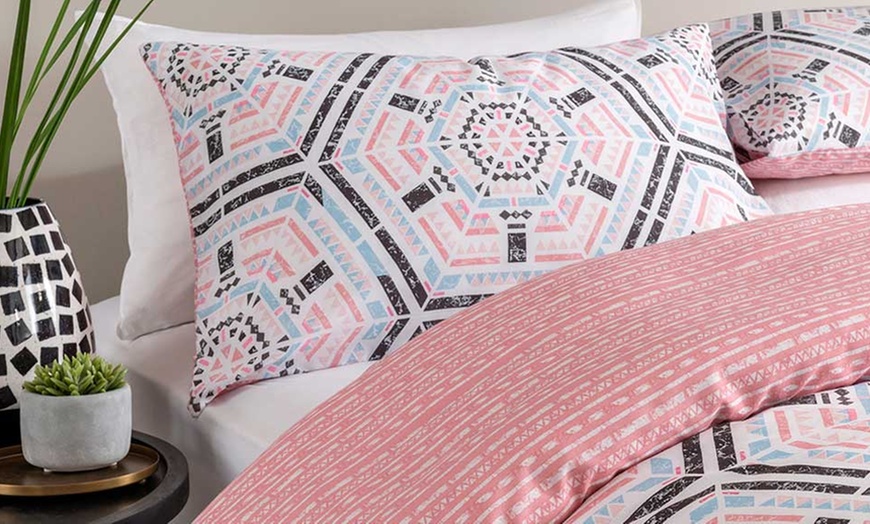 Image 2: Aztec Reversible Duvet Cover Set