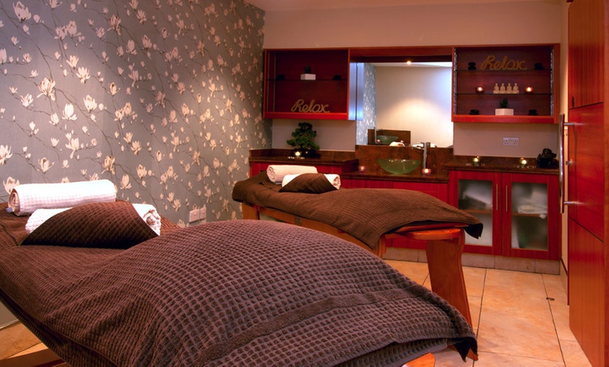 Image 3: Co. Donegal: 4* 2-or 3-Night Stay with Breakfast