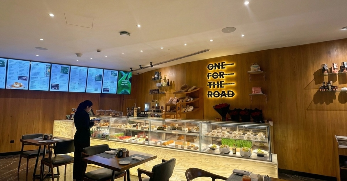 Dine Your Way: Aed 100, 200, Or 300 Dining Vouchers Dine Your Way: Aed 100, 200, Or 300 Dining Vouchers
