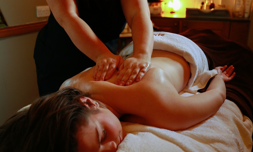 Image 2: Spa Day & Afternoon Tea for Two (Weekday or Weekend) 