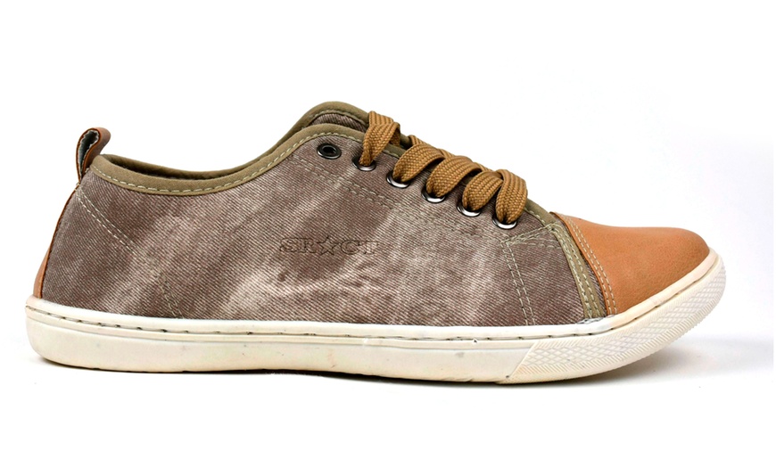 Image 2: Men's Lightweight Casual Sneakers