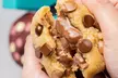 ¡Saborea las auténticas cookies americanas o deléitate con las cookie bombs rellenas y ahorra hasta un 20%! - Second Medium