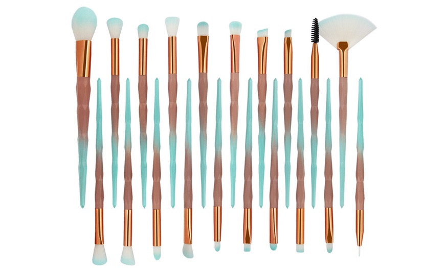 Image 4: One or Two 20-Piece Diamond Makeup Brush Sets