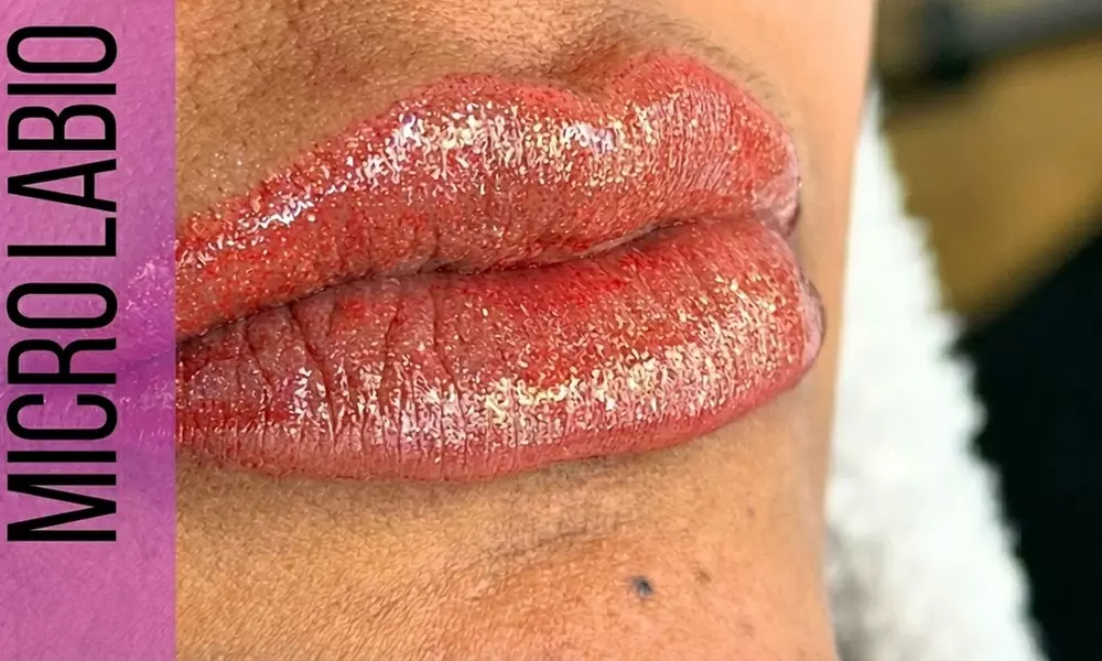 Micropigmentación de labios Full Lips o Acuarela Lip Blush