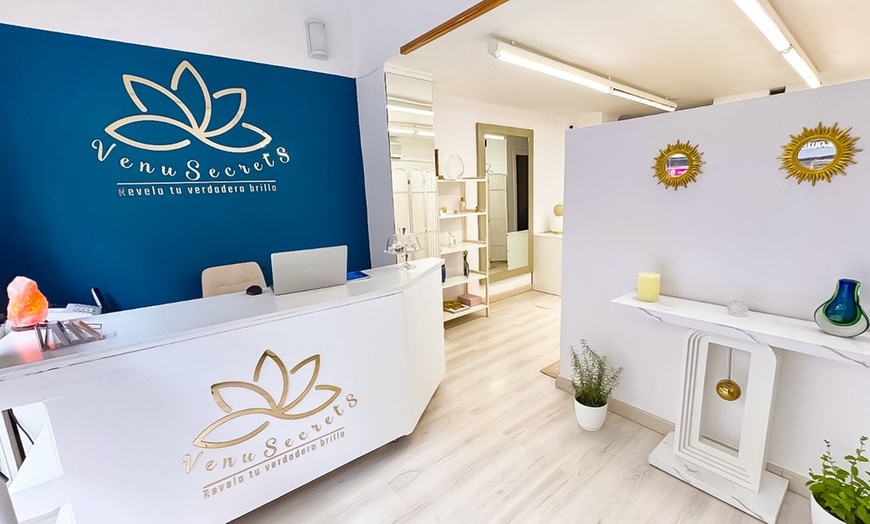 Image 2: ¡Redefínete! 2 o 4 sesiones de masaje drenante con radiofrecuencia 