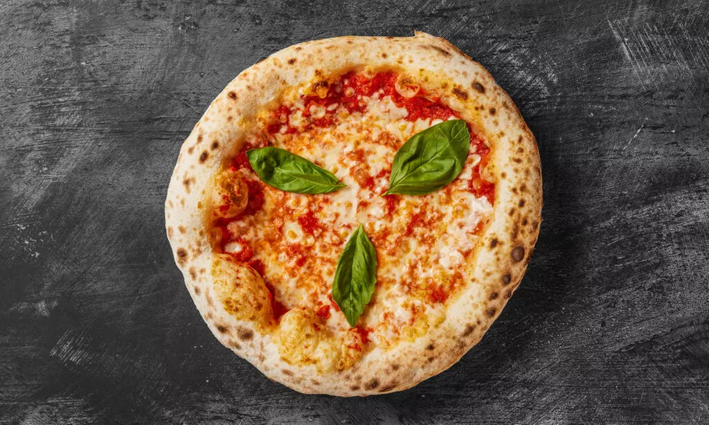 1 oder 2 Pizzen nach Wahl