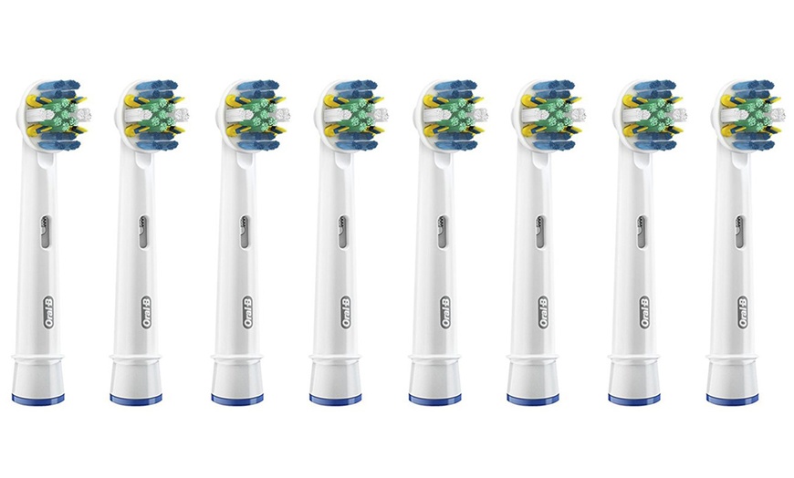 Image 7: Oral-B Toothbrush Heads Selection