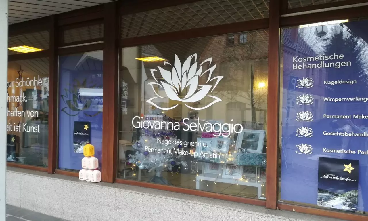 Permanent Make-up für Ober- oder Unterlid, Lippenkontur o. Augenbrauen