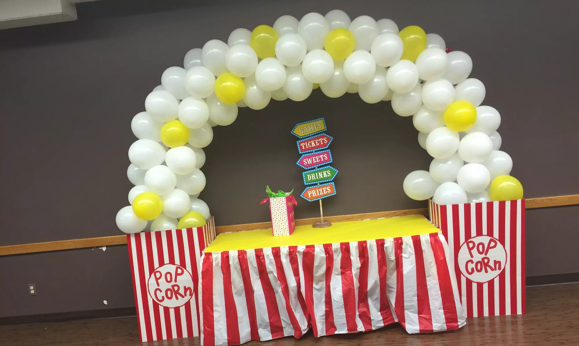 $156 Off $300 Worth of Balloons / Helium Balloons - For Purchase - Primary Image