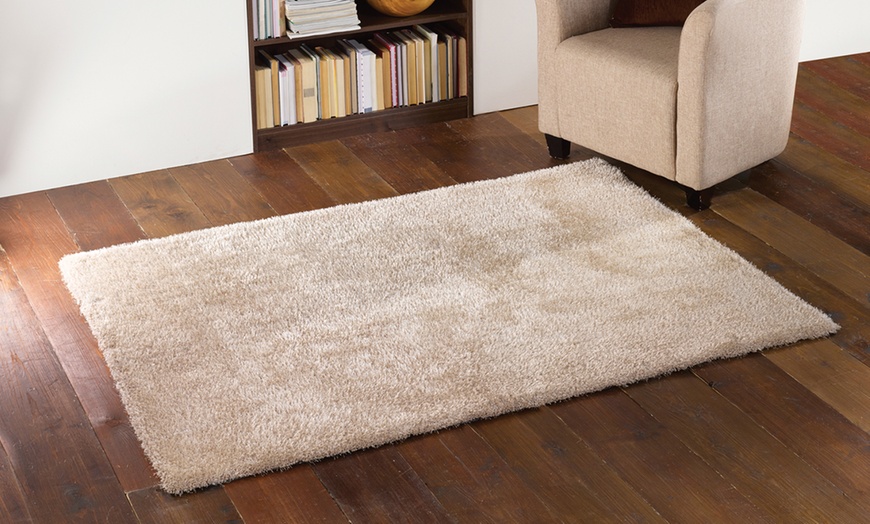 Image 5: Shimmer Rug - 8 Colours