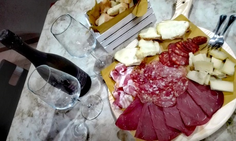 Tagliere con specialità del giorno, Prosecco e dolce per 2 persone all'Osteria la Vecchia Cartiera (sconto 43%)