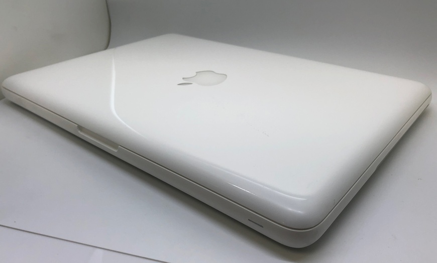 Image 13: Refurbished* Apple MacBook A1342