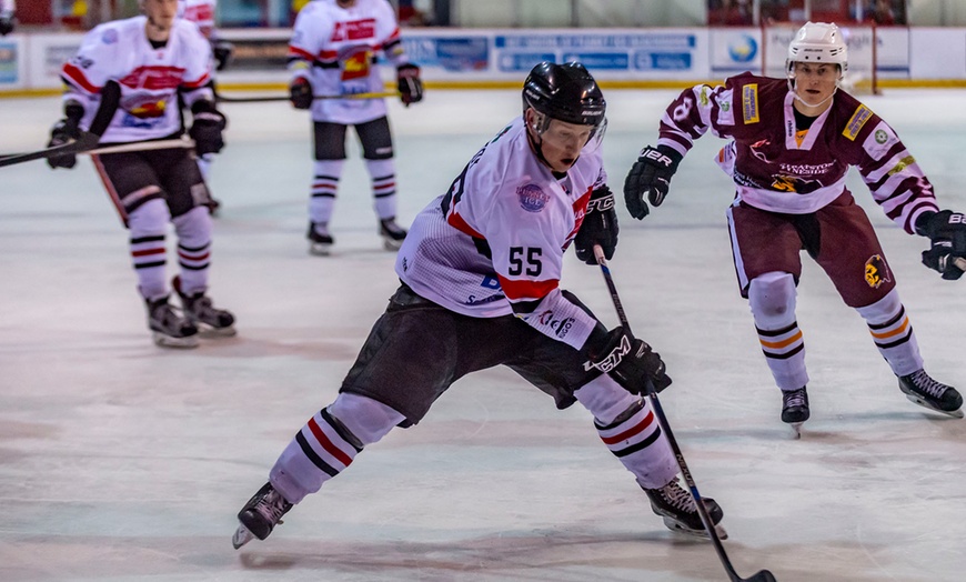 Image 2: Blackburn Hawks Xmas Double-Header: Child £5.50, Adult £10