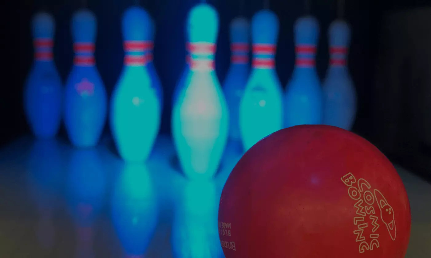 1 oder 2 Stunden Bowling für bis zu 8 oder 16 Personen