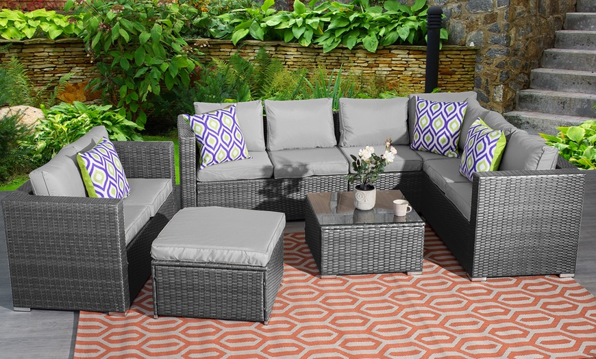 Image 2: Yakoe Nine-Seater Outdoor Set