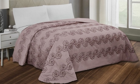 Copriletto matrimoniale con ricamo a rilievo Maristelle disponibile in 4 colori