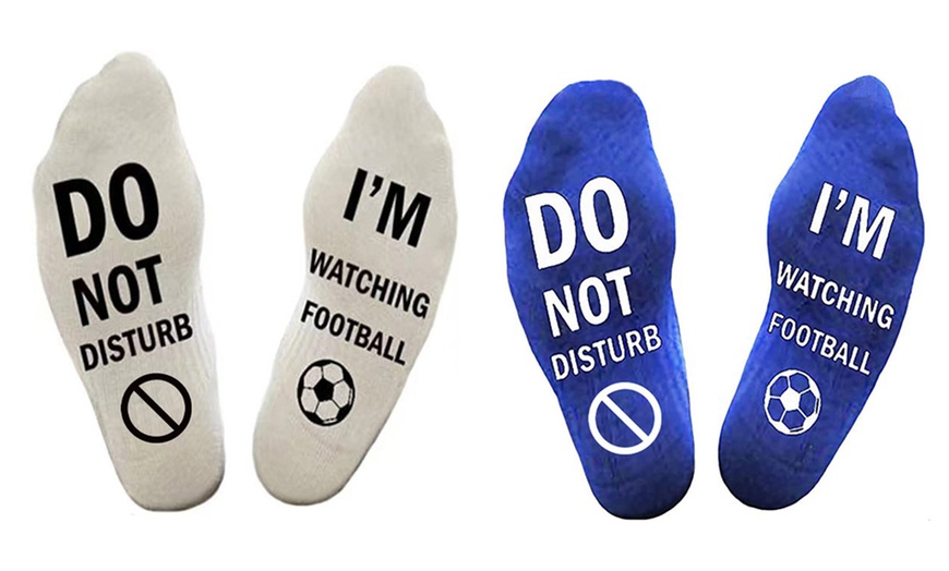 Image 13: Men's Do Not Disturb Football Novelty Socks