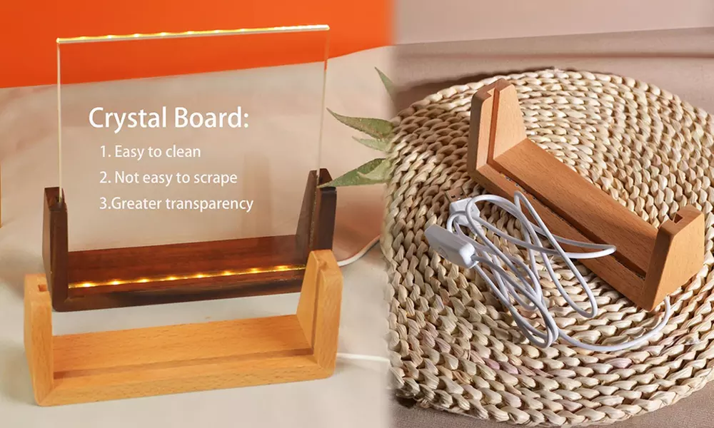 Personalisiertes LED-Kristall-Nachtlicht auf Holzsockel