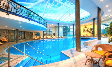 Abano Terme: 1 notte in camera Superior con colazione e accesso Spa per 2 persone all'Hotel Bristol Buja 5*