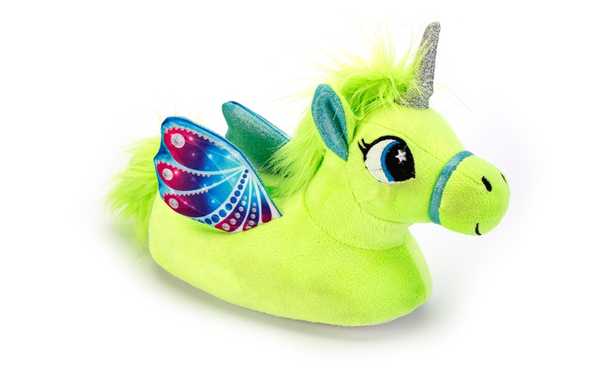 Image 7: Children's Unicorn Slippers