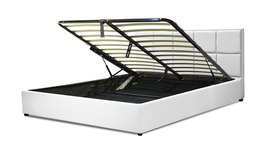 Image 3: Lit coffre Florence Simili cuir, matelas ''Empereur'' en option