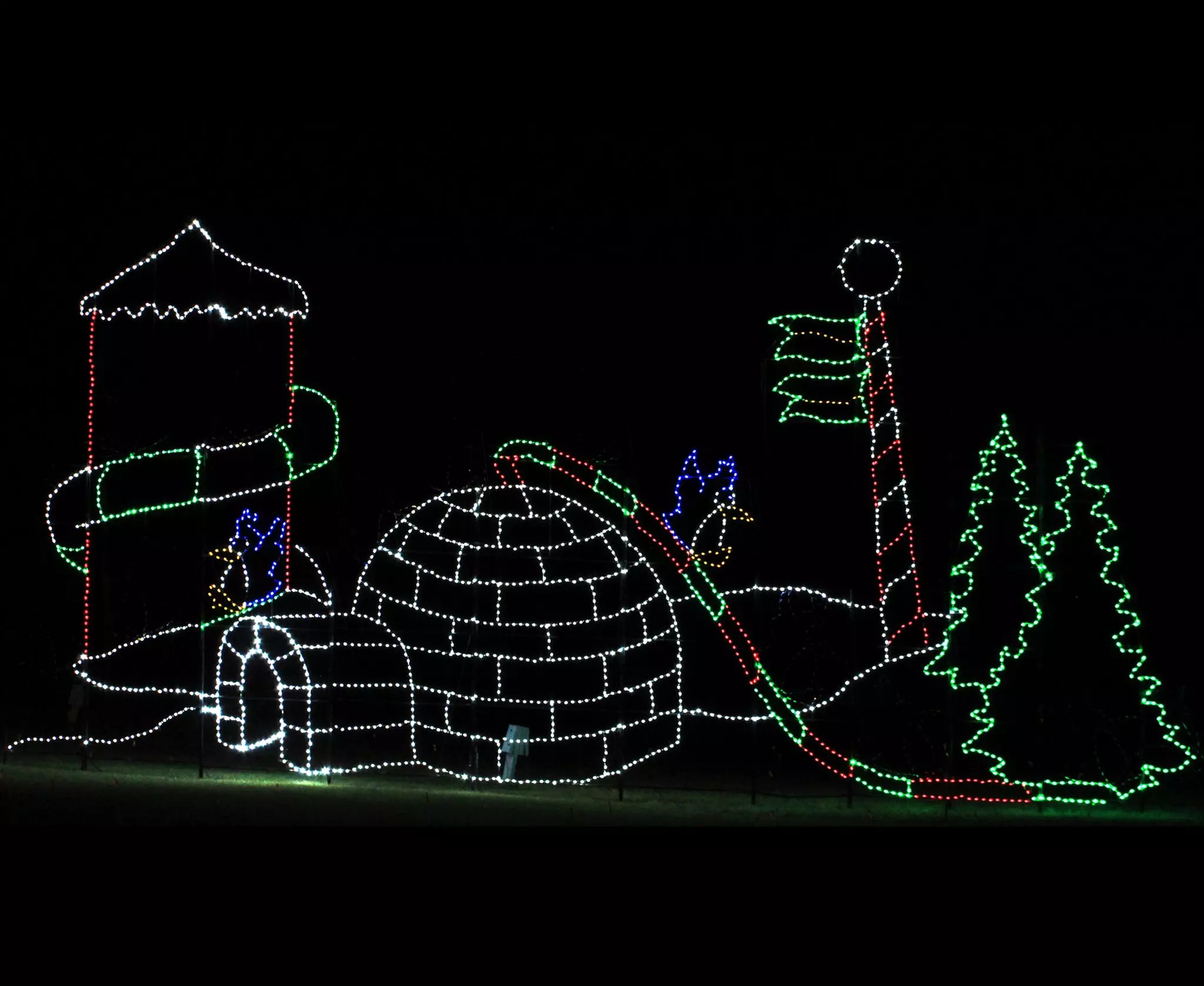 Experience the Magic of Holiday Lights in Rhinebeck