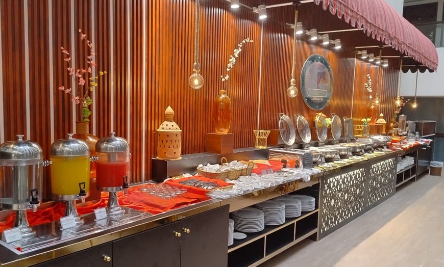 Image 6: Enjoy Iftar with 4* Buffet featuring Kebabs, Biryanis & Ramadan Juices