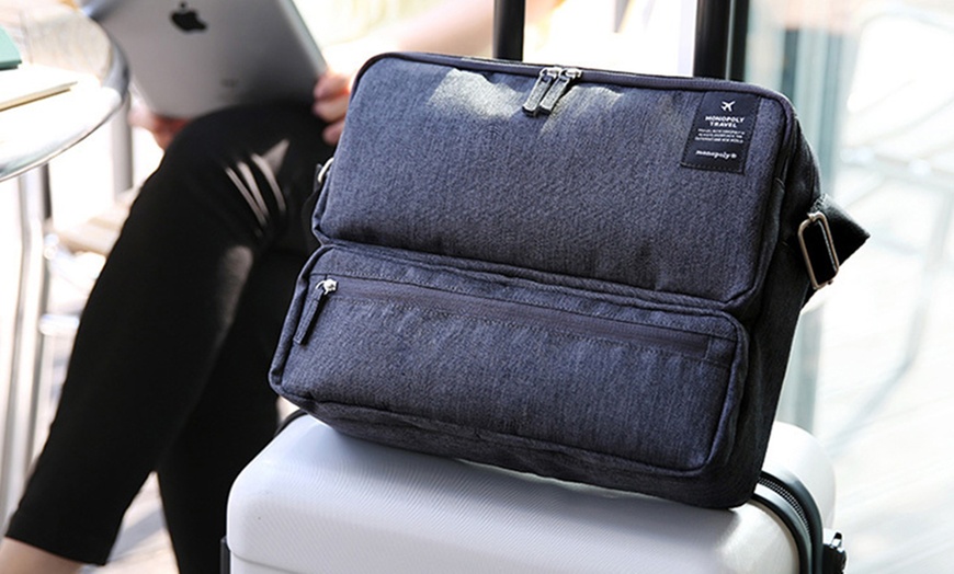 Image 8: Multi-Compartment Travel Bag