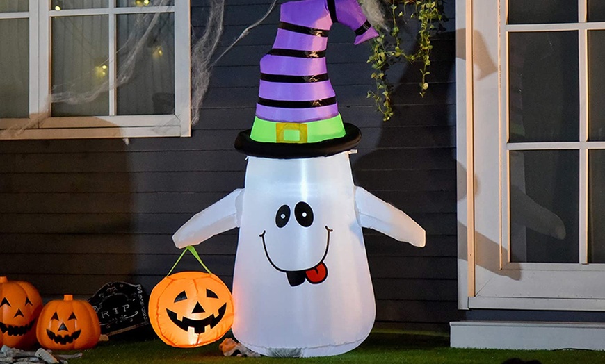 Image 18: HomCom Halloween Inflatable Decor
