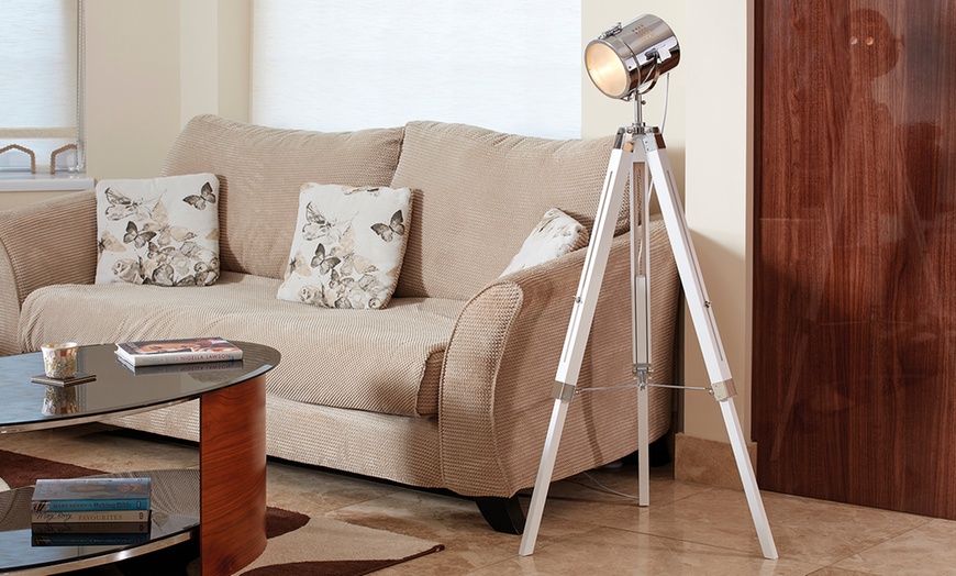 Image 9: Nautical Tripod Floor Lamp