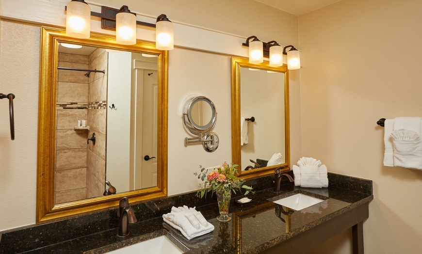 Image 9: Hill Country views, winery, spa, and laid-back Texas vibes