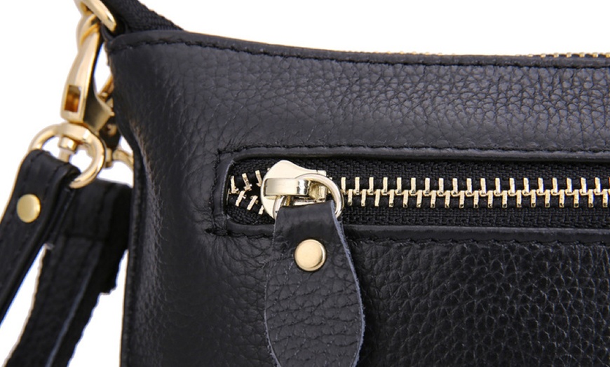 Image 5: Leather Wristlet Crossbody Purse