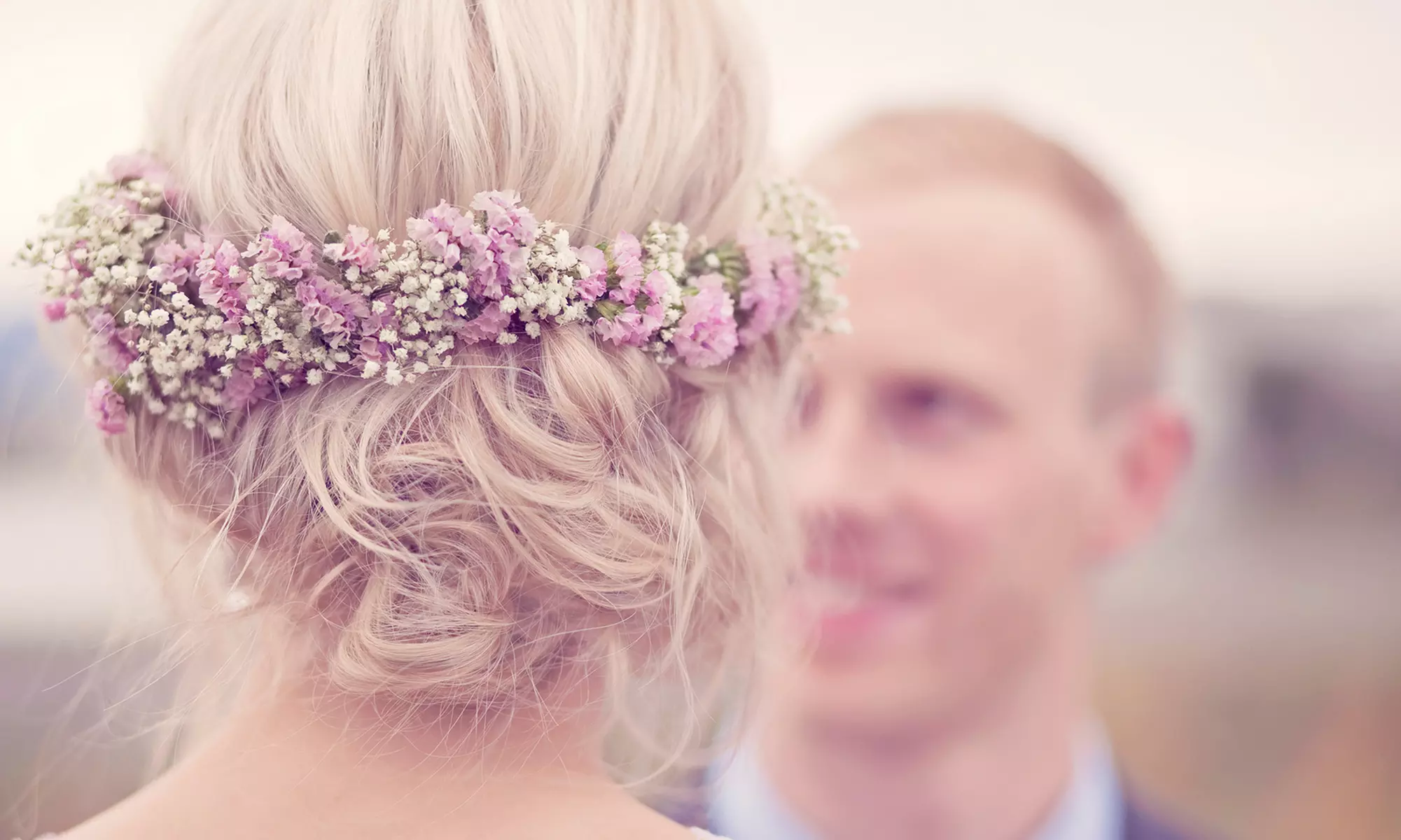 Dive into Trendimi's Online Wedding Planning & Makeup Courses with up to 97% discount - Primary Image