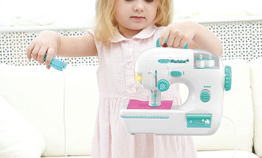 Image 4: Kids' 'My First Sewing Machine' Portable Play Set