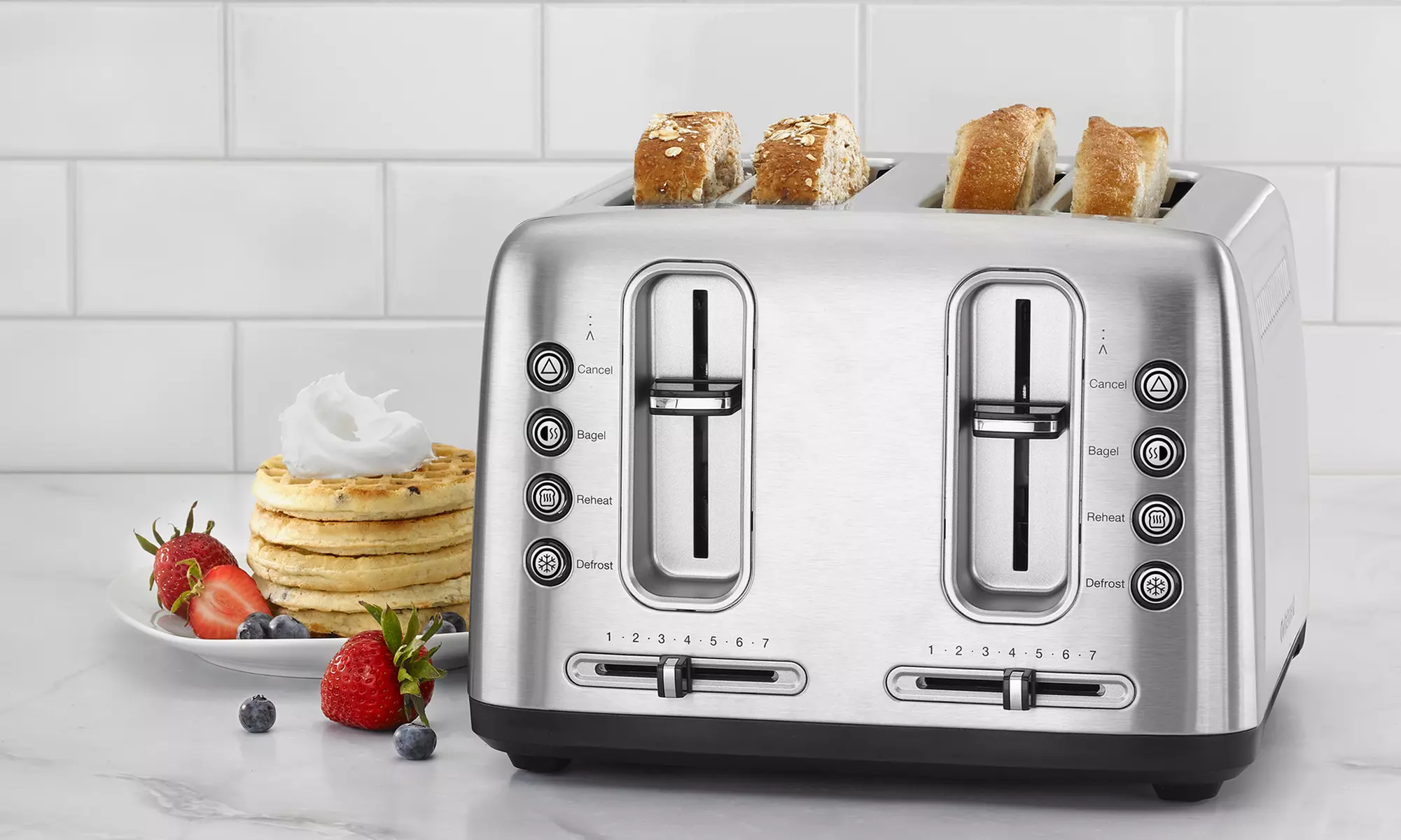 Cuisinart Stainless Steel 4-Slice Toaster with Shade Control (Manufacturer Refurbished) - Primary Image