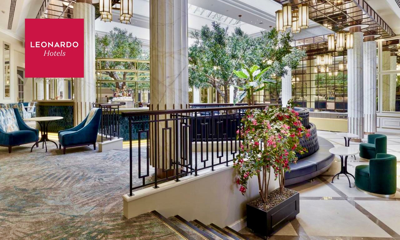 Manchester: 4* King Room for Two with Optional Full English Breakfast