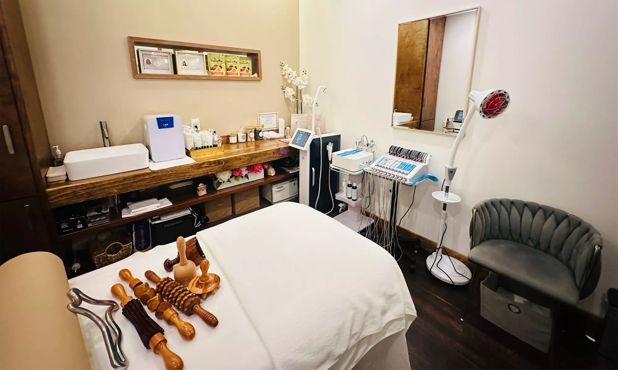 Unwind with One, Three or Five 60-Minute Lymphatic Drainage Massages