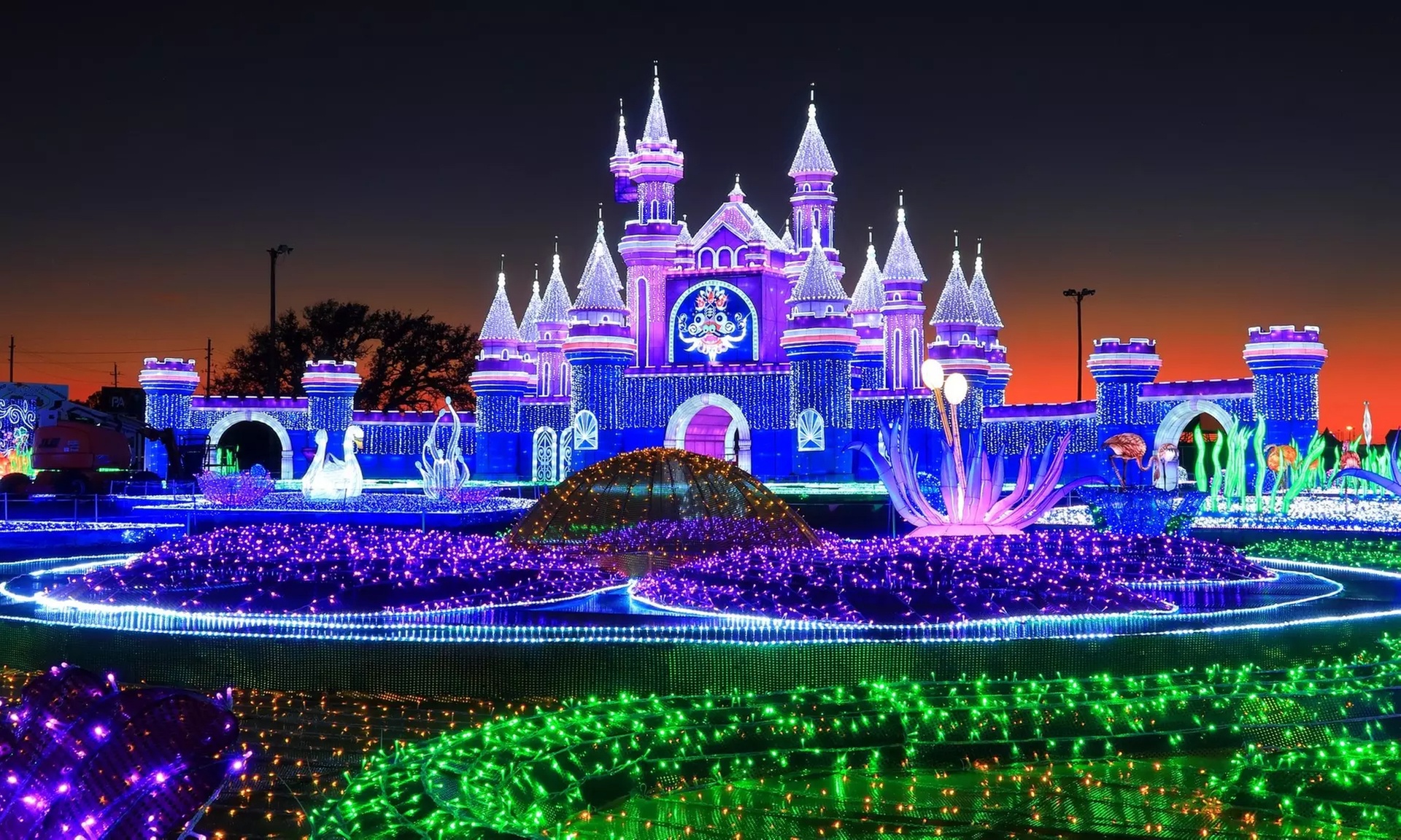 Magical Winter Lights - Houston's Dazzling Holiday Lantern Festival