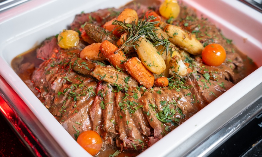 Image 12: Premium Iftar Buffet with Bottomless Ramadan Beverages