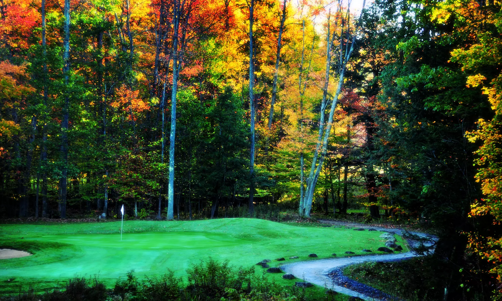 2 Days of Unlimited 9-Hole Golf & 1-Night Stay, for 2 people