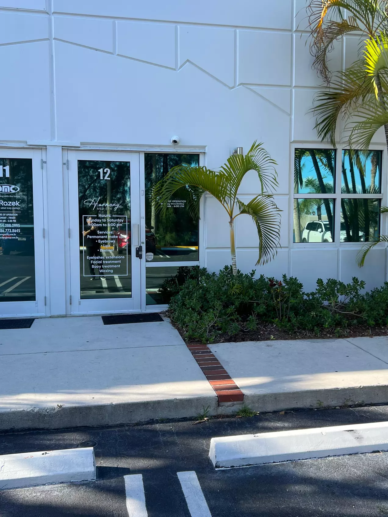 Get 6 Laser Hair Removal Sessions on One Small Area, Medium or Large