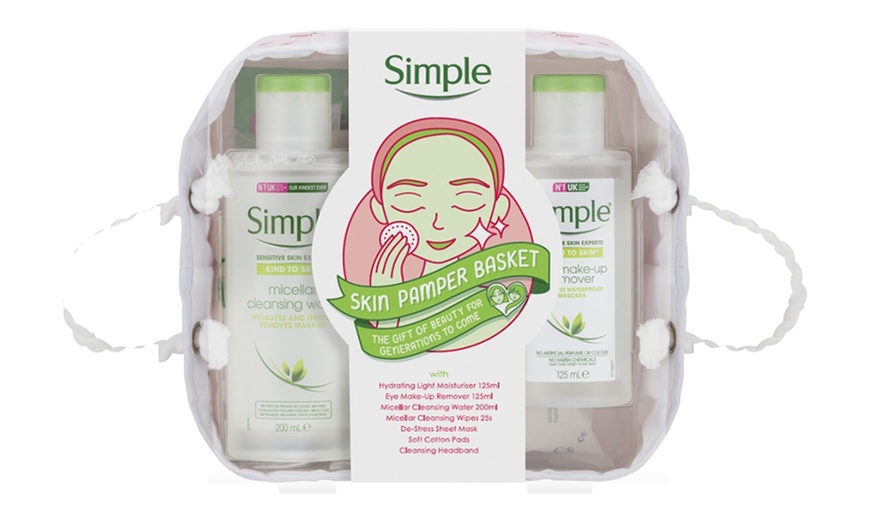 Image 2: Simple Skin Pamper Gift Set 