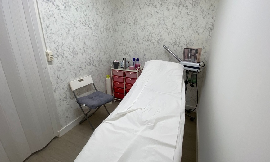 Image 3: Limpieza facial y peeling físico con mascarilla en Mamen Nails