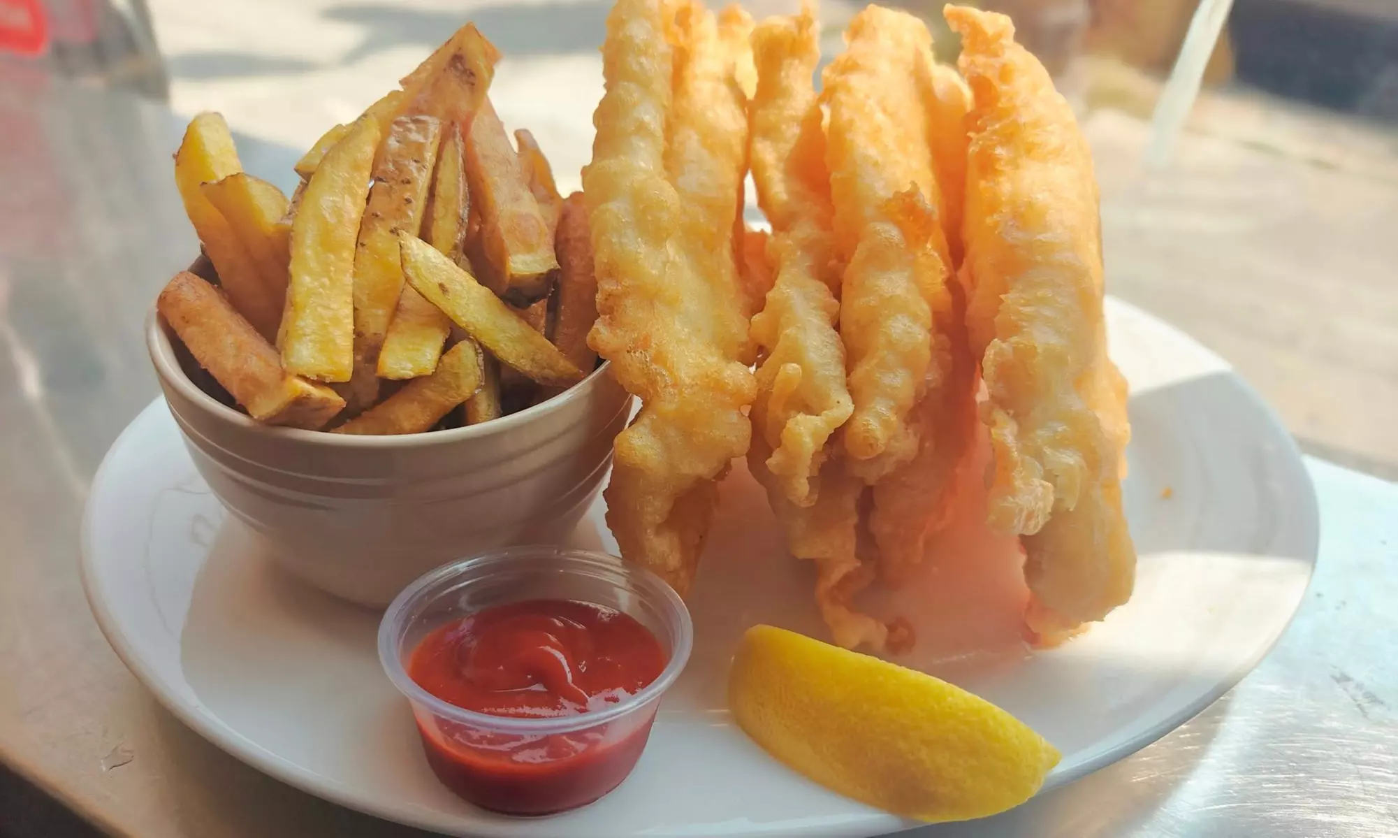 Tasty Fish & Chips and More at Your Fingertips!