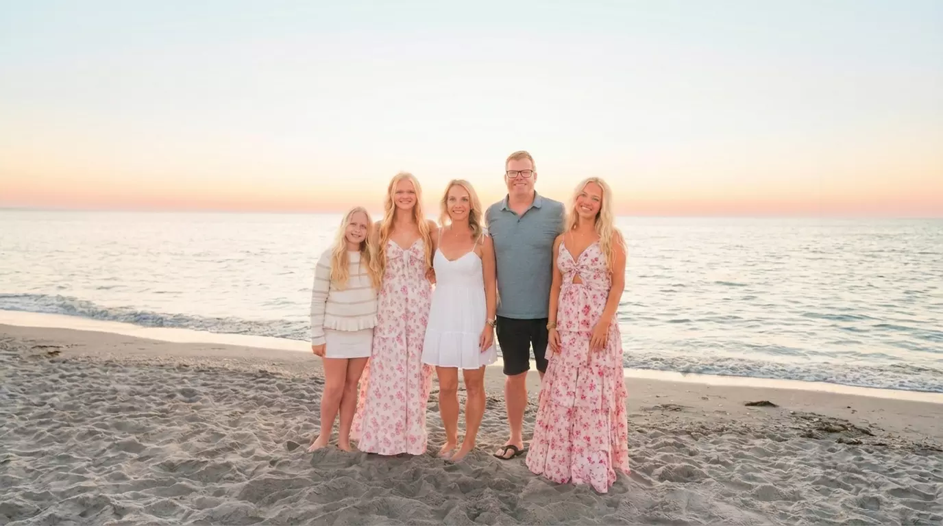 Professional Photography Sessions for Every Occasion - Family, Couples