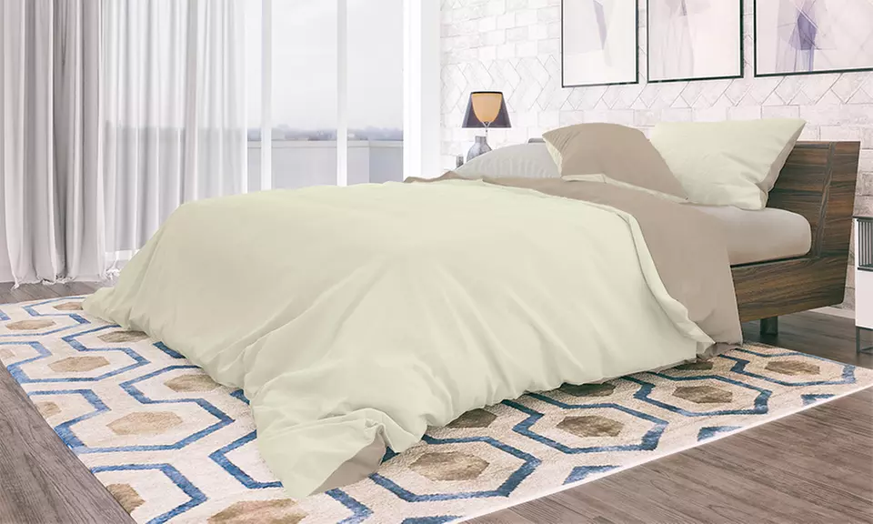 Set copripiumino e federe in microfibra con lenzuolo sotto