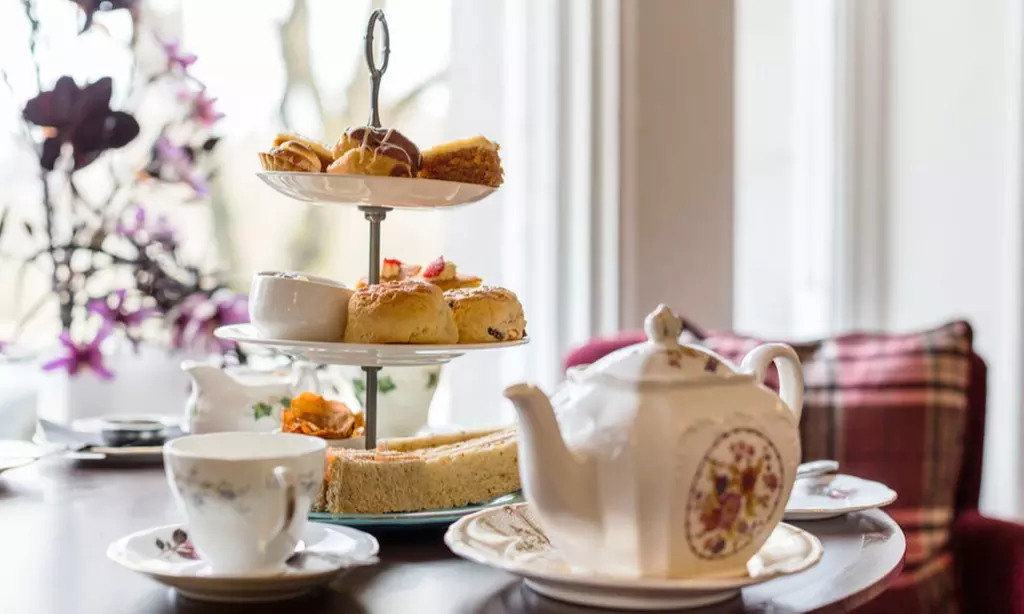 Champagne Afternoon Tea, Classic or Gin and Tonic