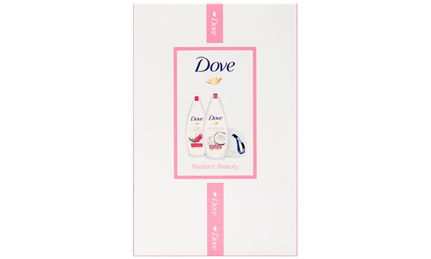 Image 9: Dove Radiant Beauty Gift Set